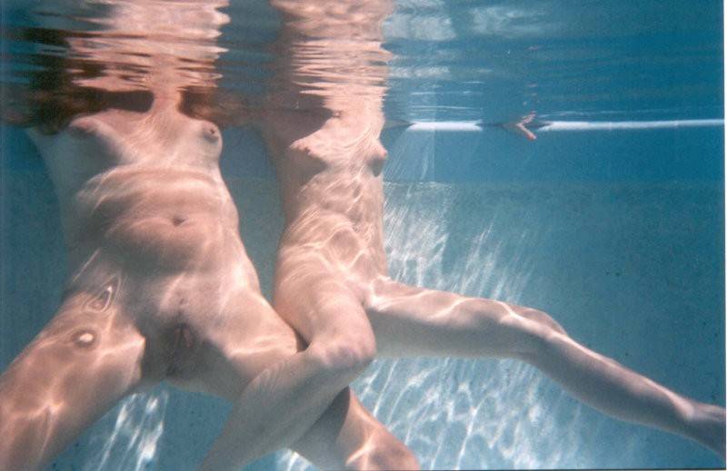 The underwater hotties