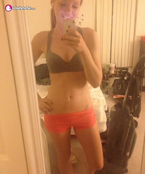 Self Shot Cuties - Part 1287