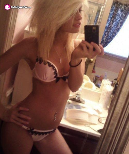 Self Shot Cuties - Part 1546