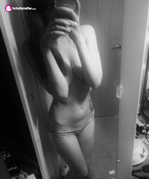 Self Shot Cuties - Part 2176